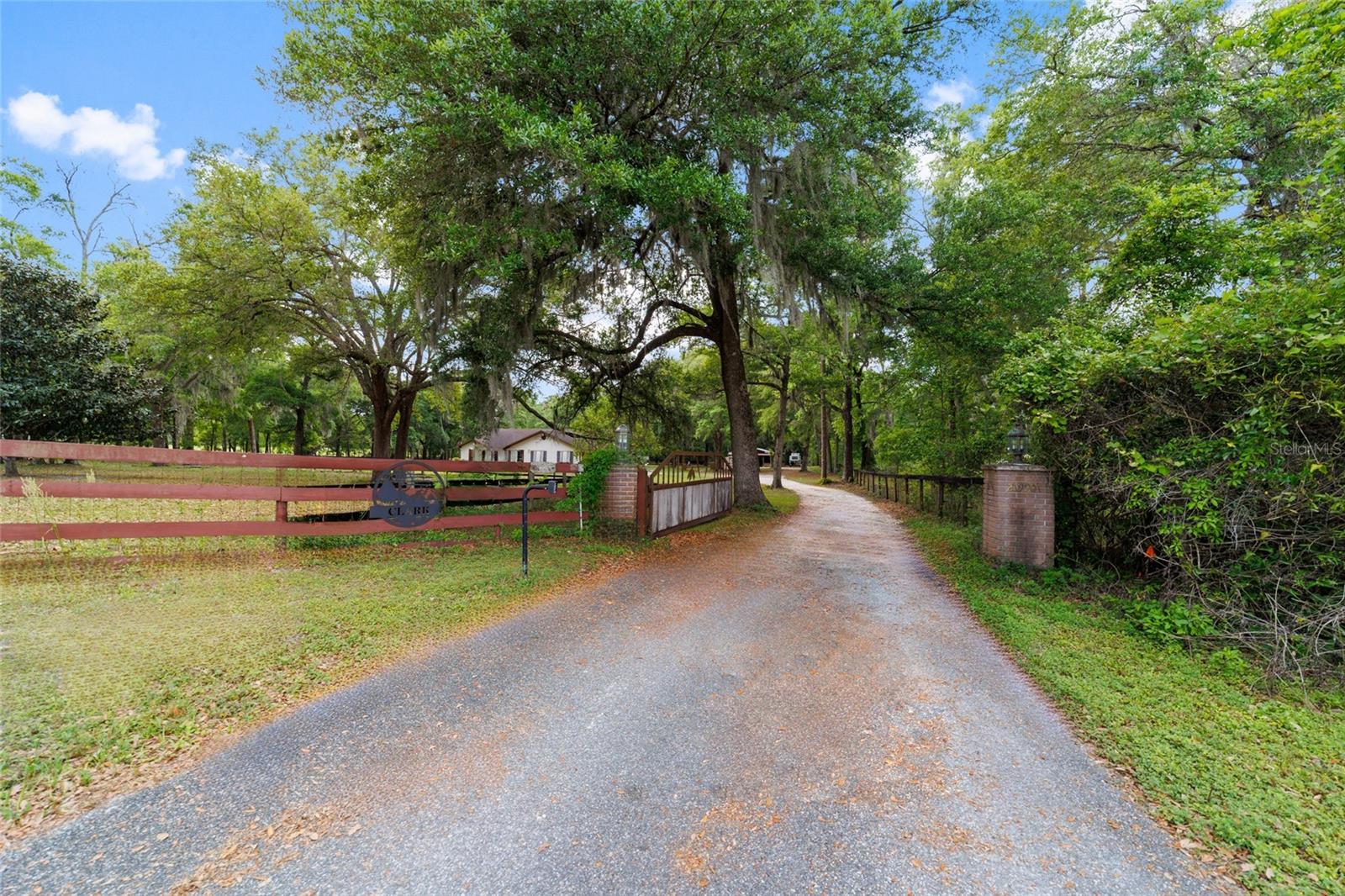 21990 NE HIGHWAY 27, WILLISTON, FL, 32696