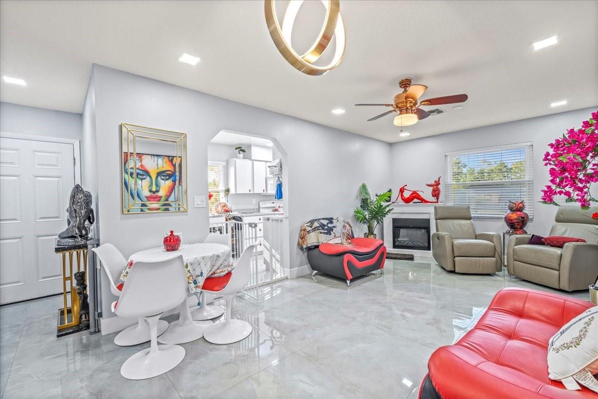 25068 HARBORVIEW RD #1B, PUNTA GORDA, FL, 33980