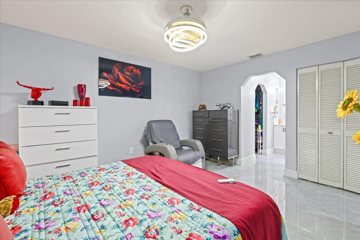 25068 HARBORVIEW RD #1B, PUNTA GORDA, FL, 33980