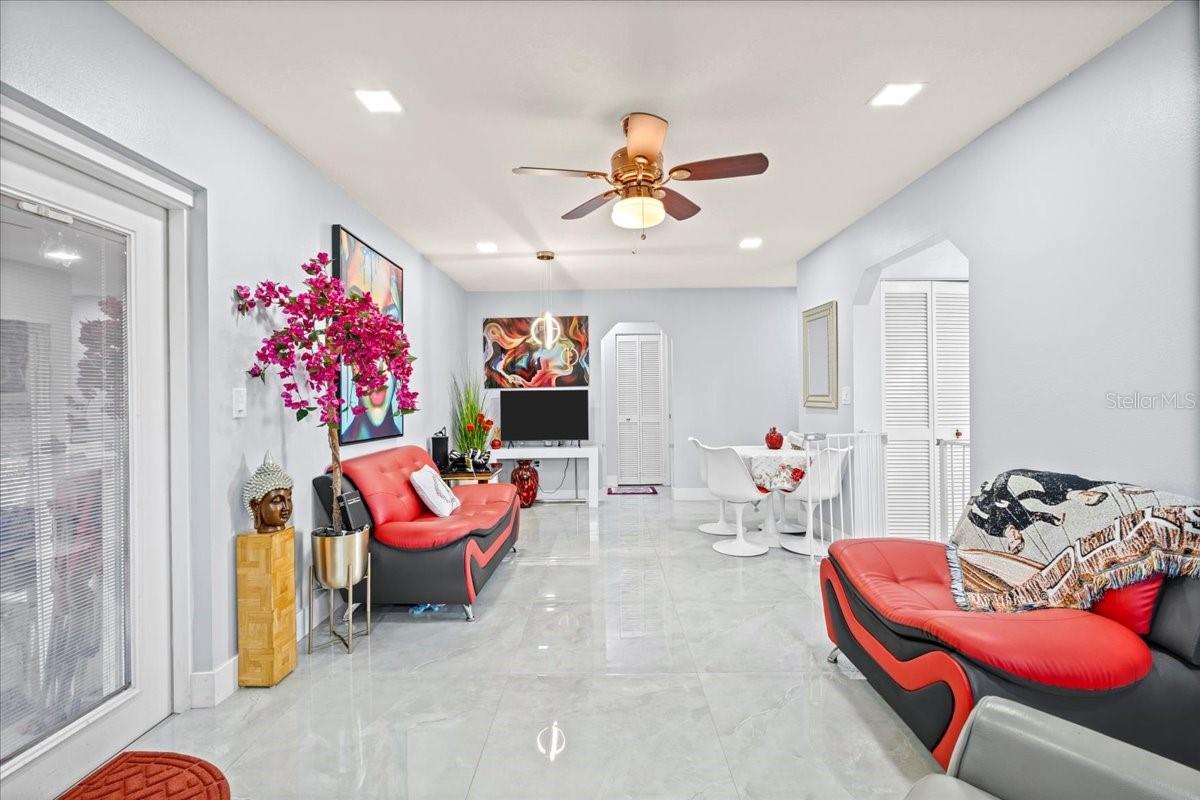 25068 HARBORVIEW RD #1B, PUNTA GORDA, FL, 33980