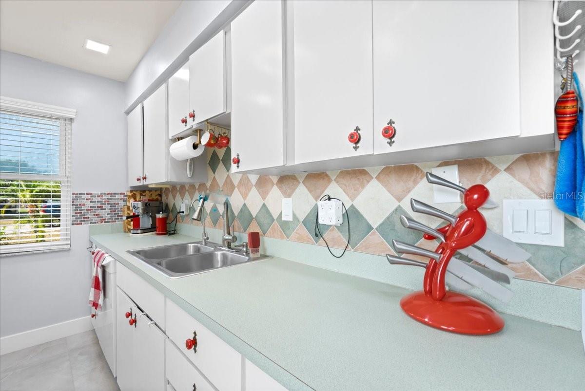 25068 HARBORVIEW RD #1B, PUNTA GORDA, FL, 33980