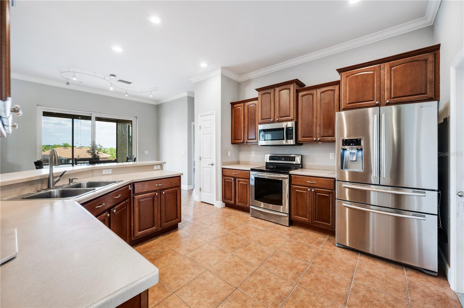 6720 HIGHLANDS CREEK LOOP, LAKELAND, FL, 33813