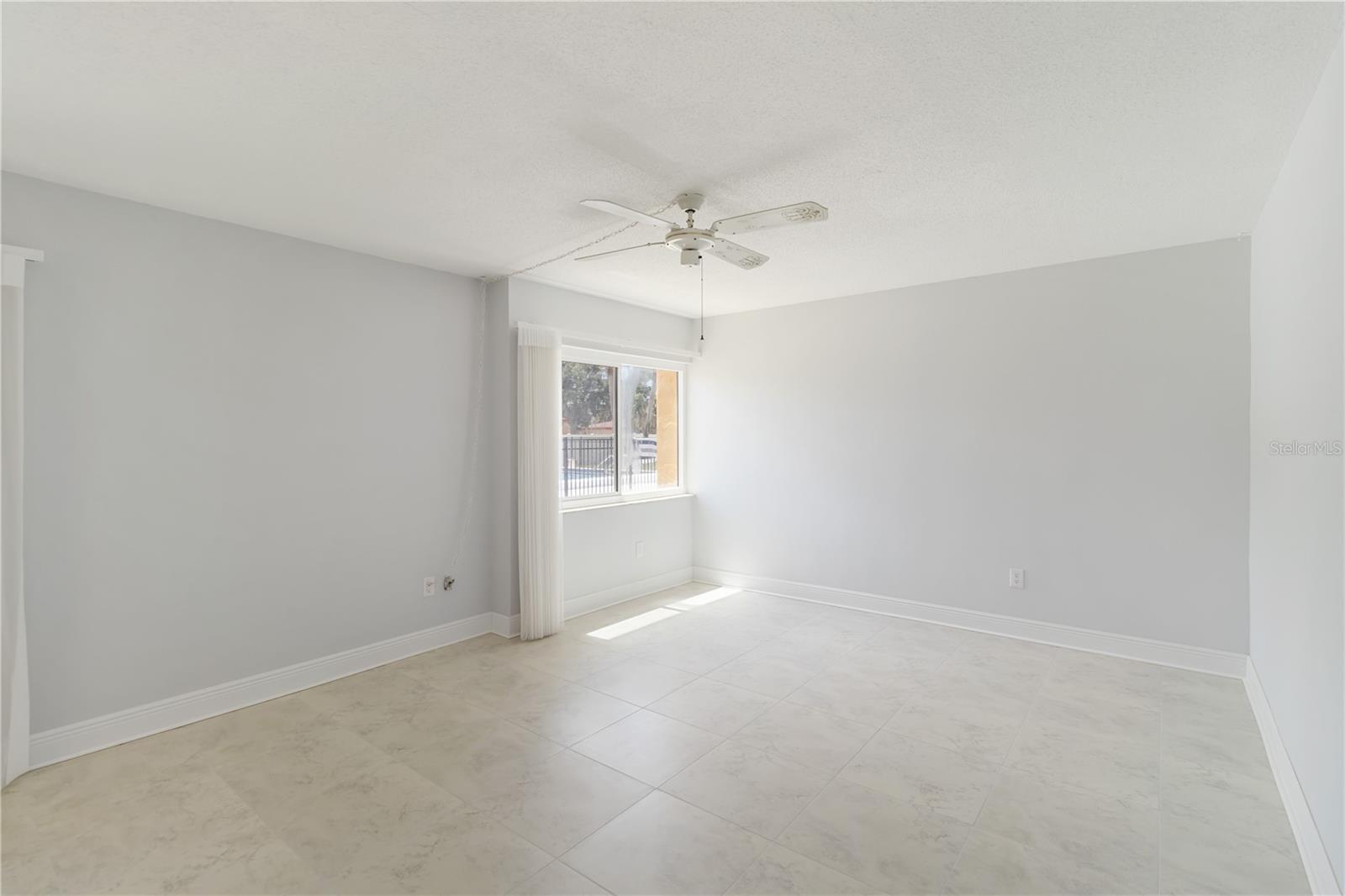 101 LOUELLA LN #11, NOKOMIS, FL, 34275