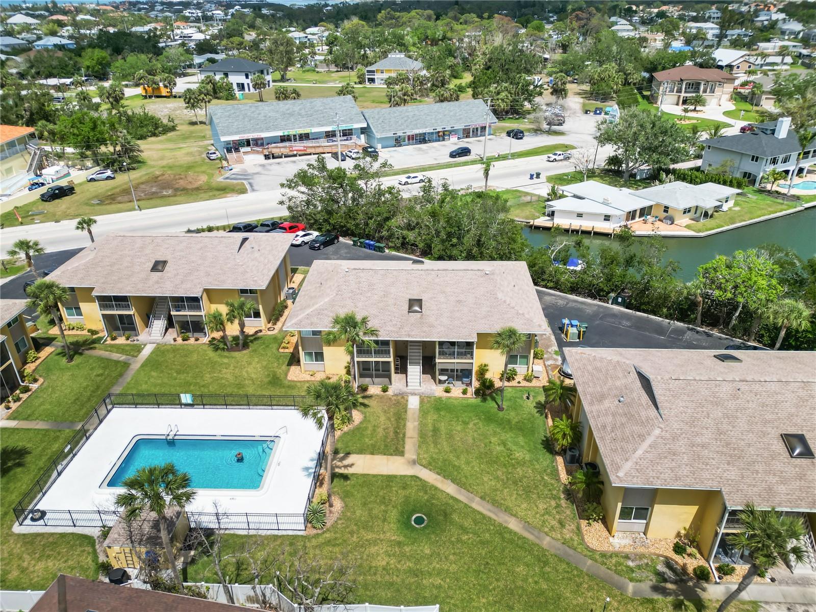101 LOUELLA LN #11, NOKOMIS, FL, 34275