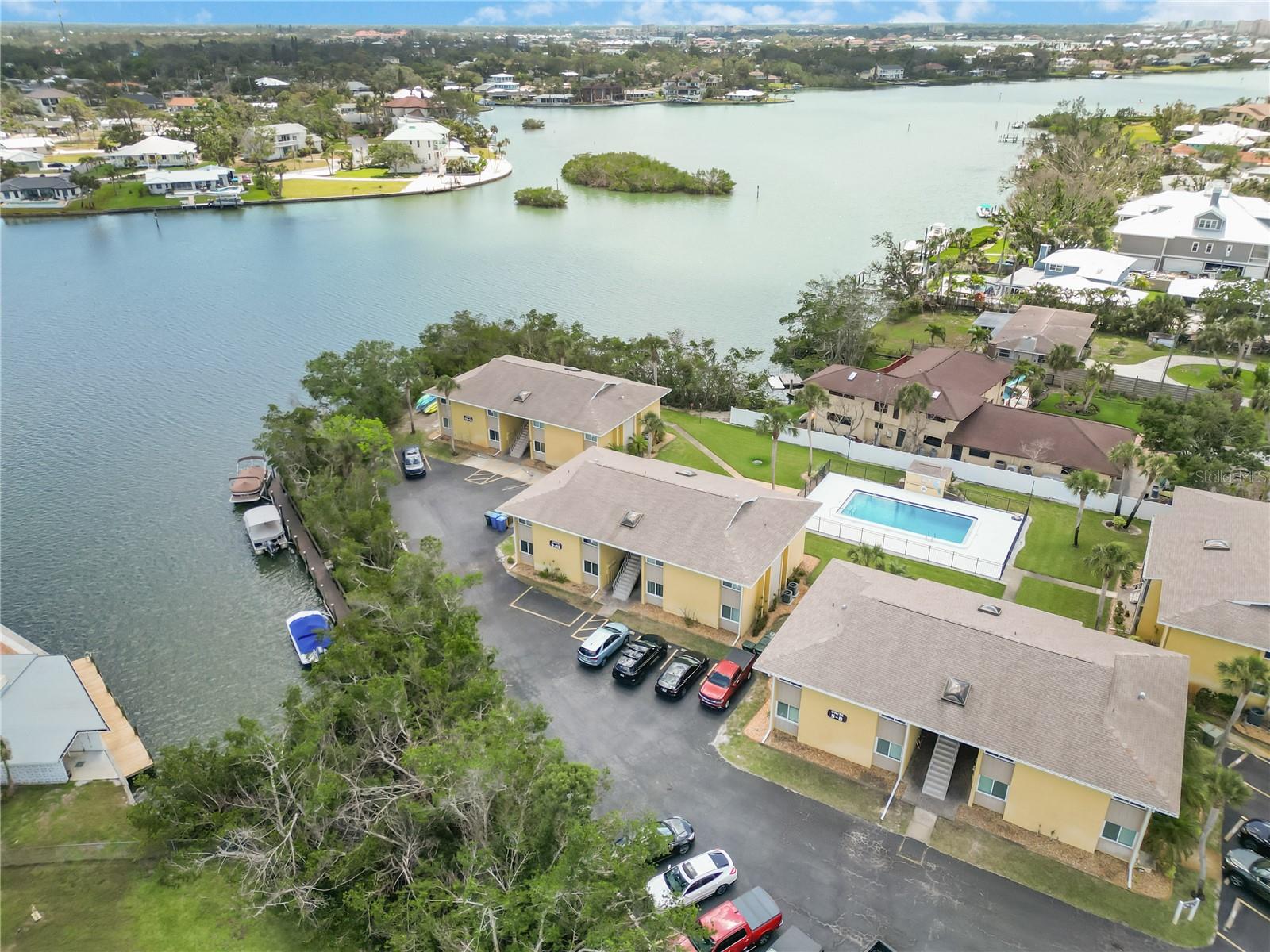 101 LOUELLA LN #11, NOKOMIS, FL, 34275