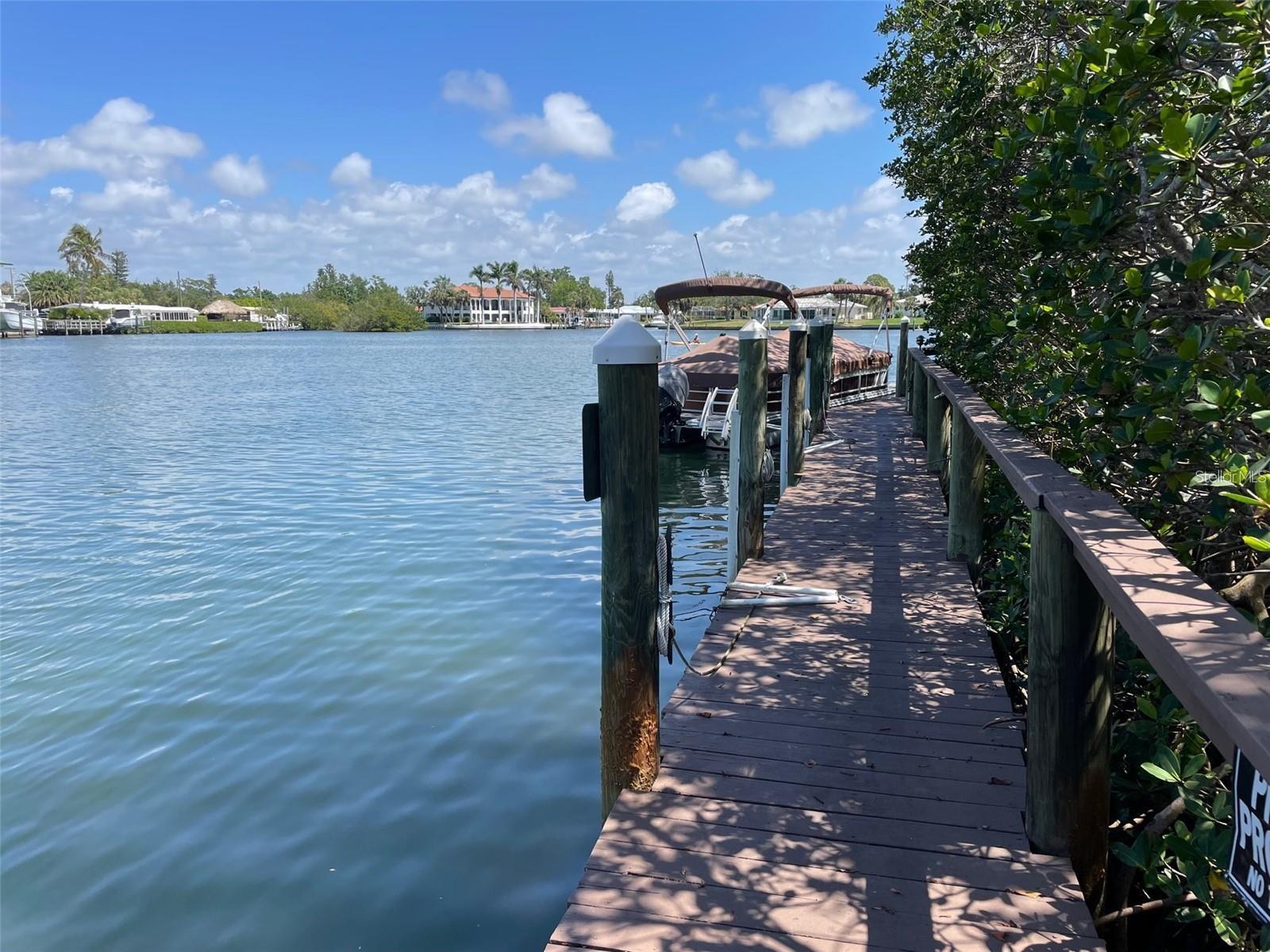 101 LOUELLA LN #11, NOKOMIS, FL, 34275