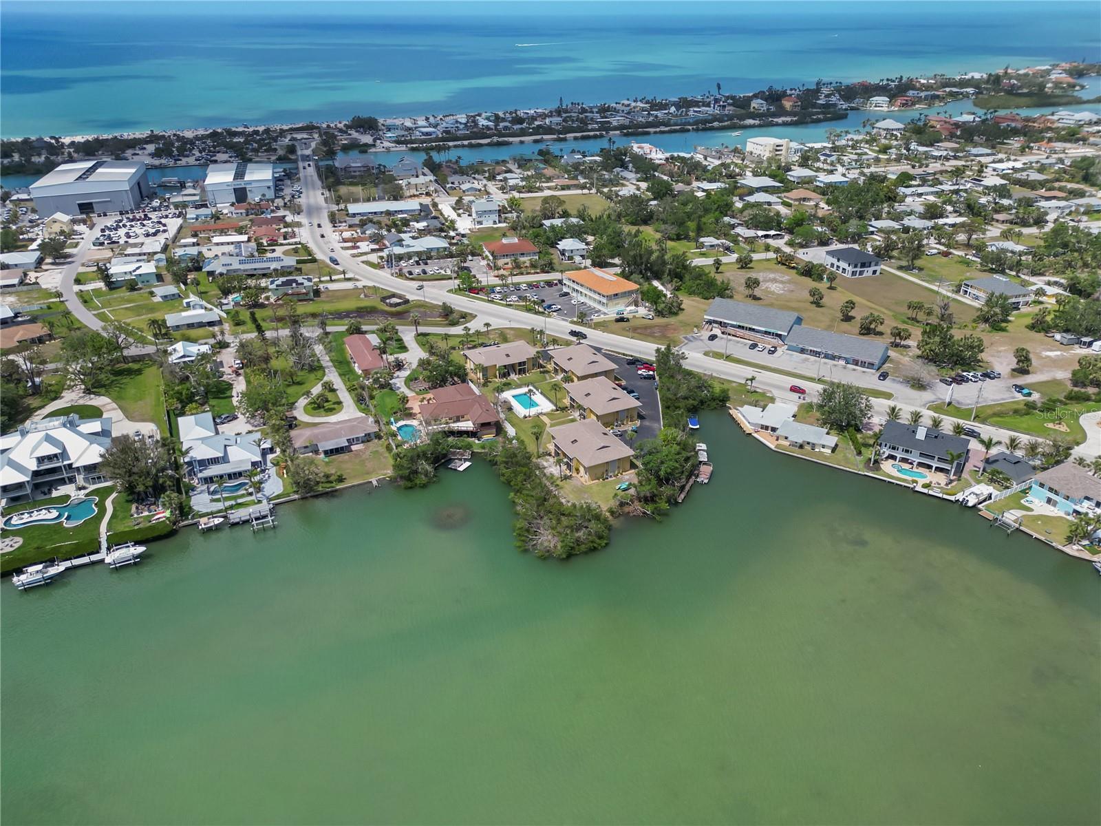 101 LOUELLA LN #11, NOKOMIS, FL, 34275