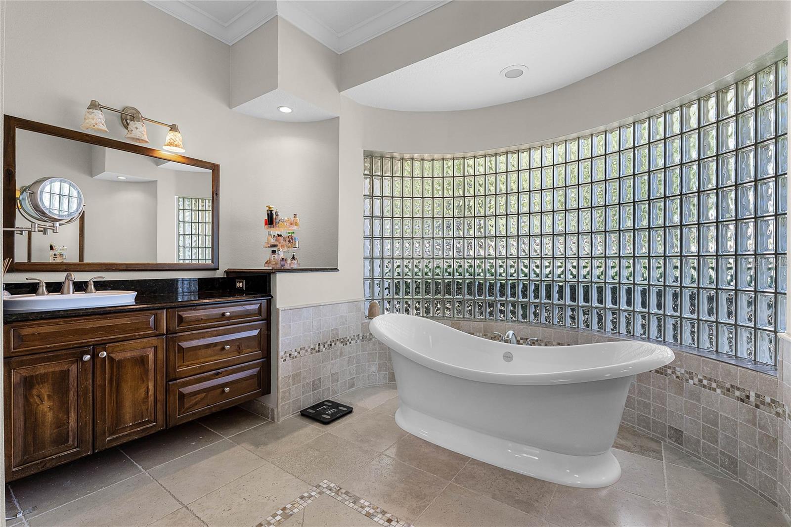 3356 BELLINGTON DR, ORLANDO, FL, 32835