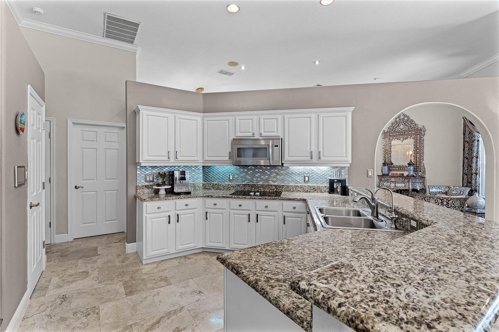 3356 BELLINGTON DR, ORLANDO, FL, 32835