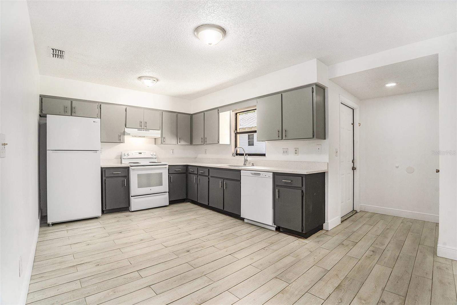 4839 16TH ST, ZEPHYRHILLS, FL, 33542