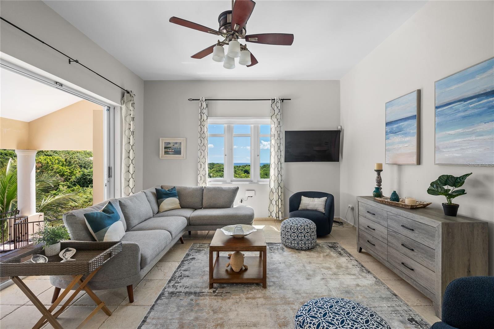 PR9112888 Property Photo