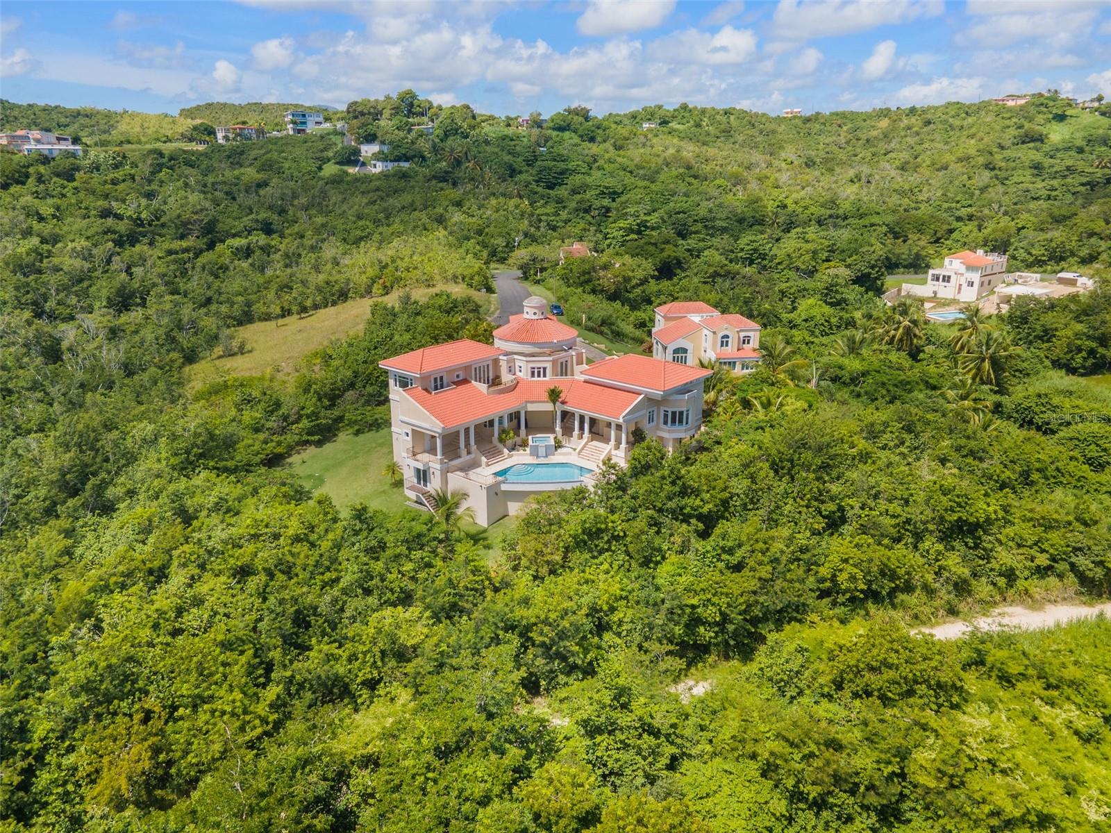 PR9112888 Property Photo