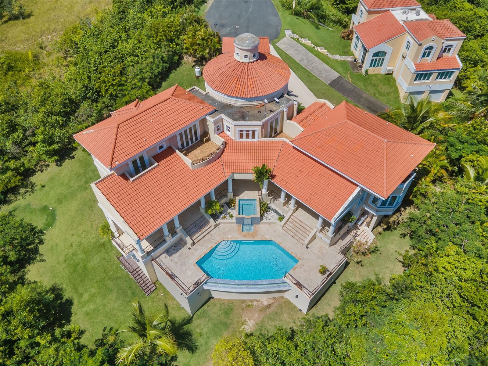 PR9112888 Property Photo