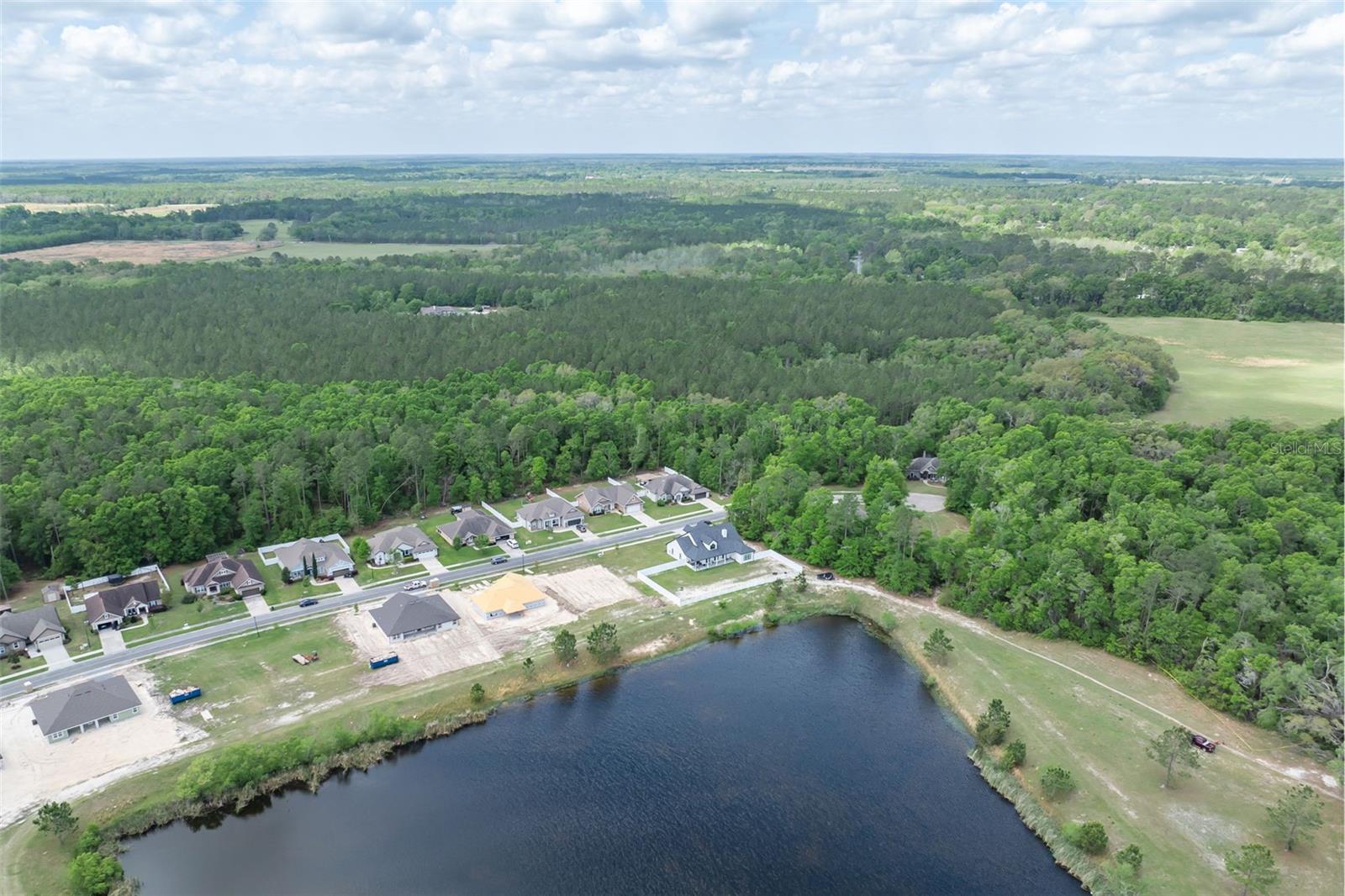 410 SW SILVER PALM DR, LAKE CITY, FL, 32024