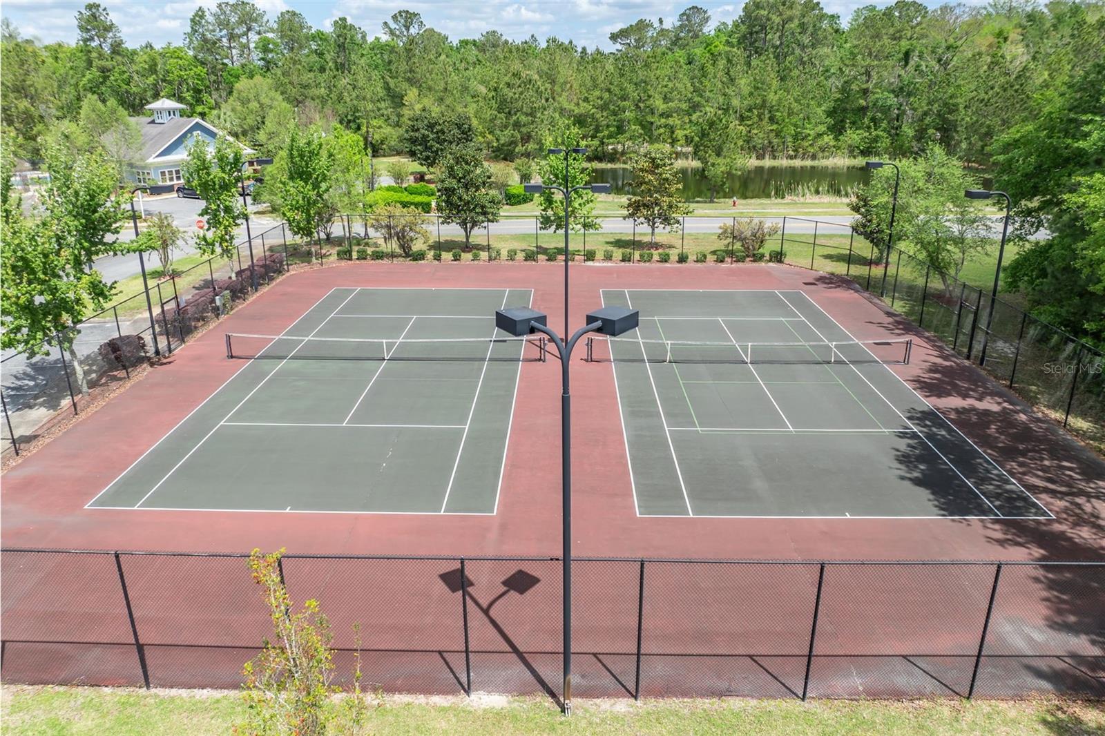 410 SW SILVER PALM DR, LAKE CITY, FL, 32024
