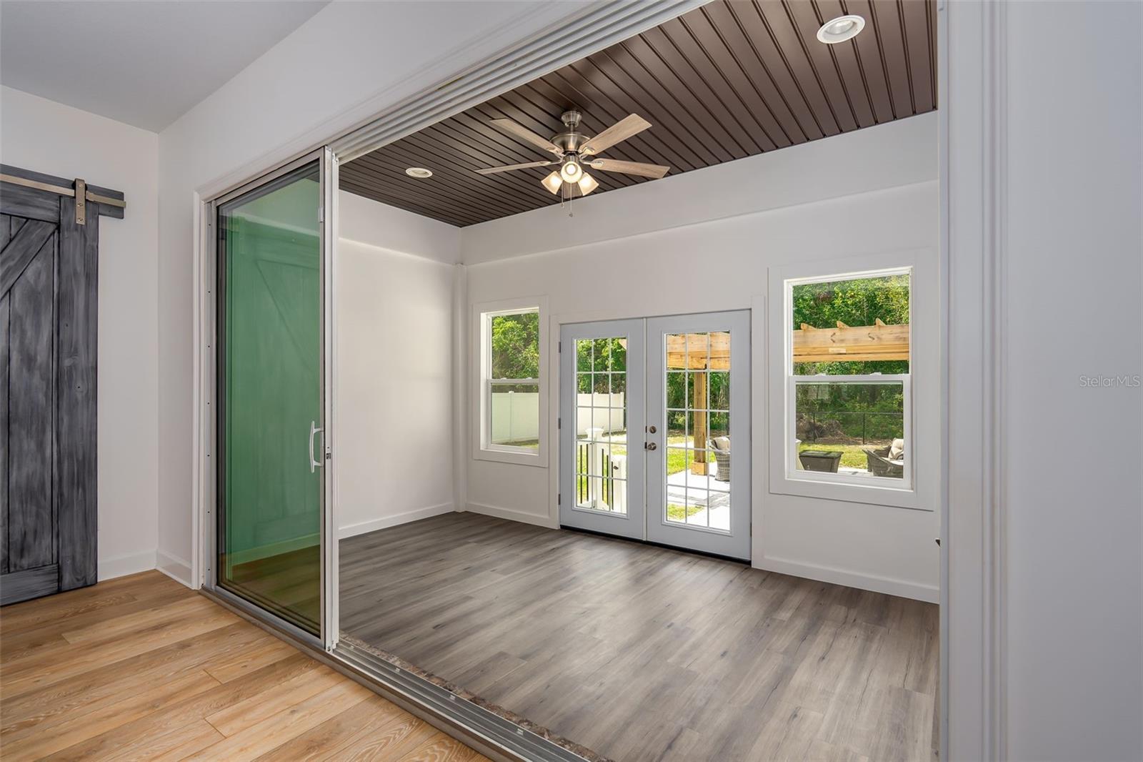 410 SW SILVER PALM DR, LAKE CITY, FL, 32024