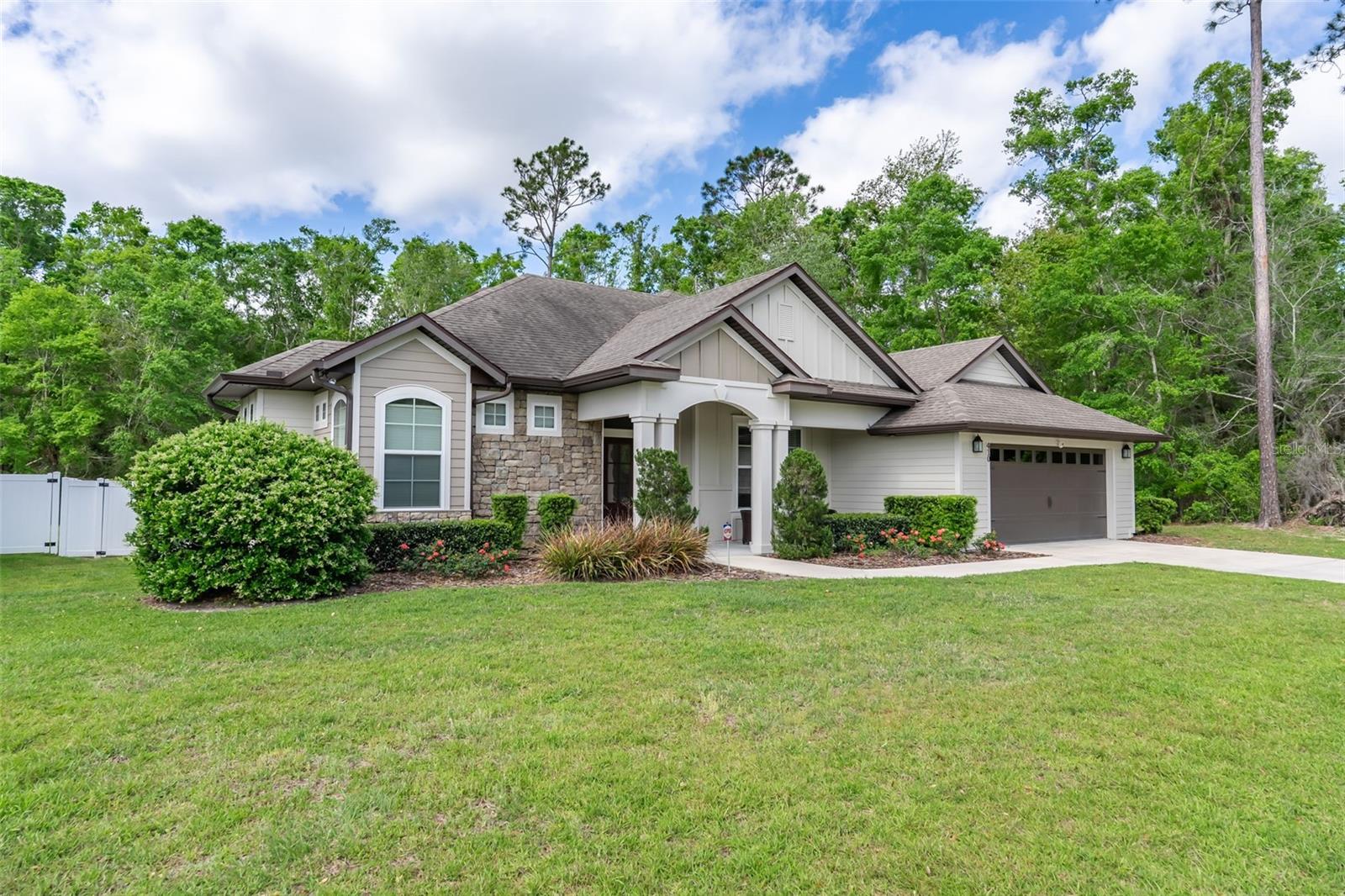 410 SW SILVER PALM DR, LAKE CITY, FL, 32024