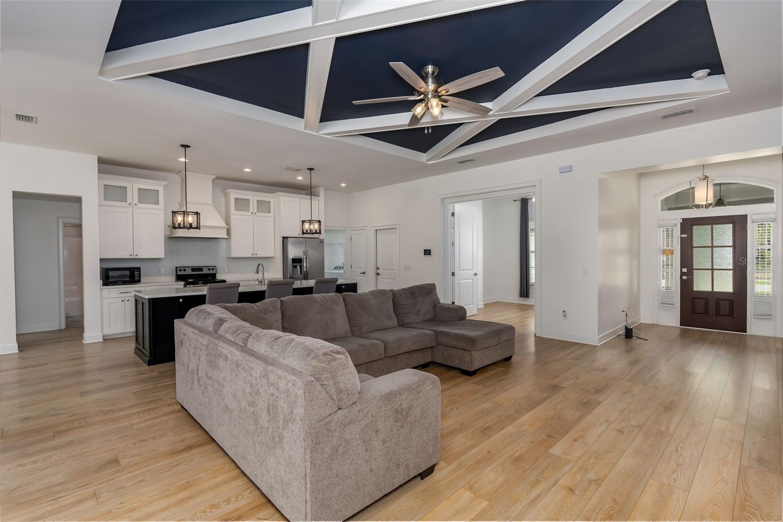 410 SW SILVER PALM DR, LAKE CITY, FL, 32024