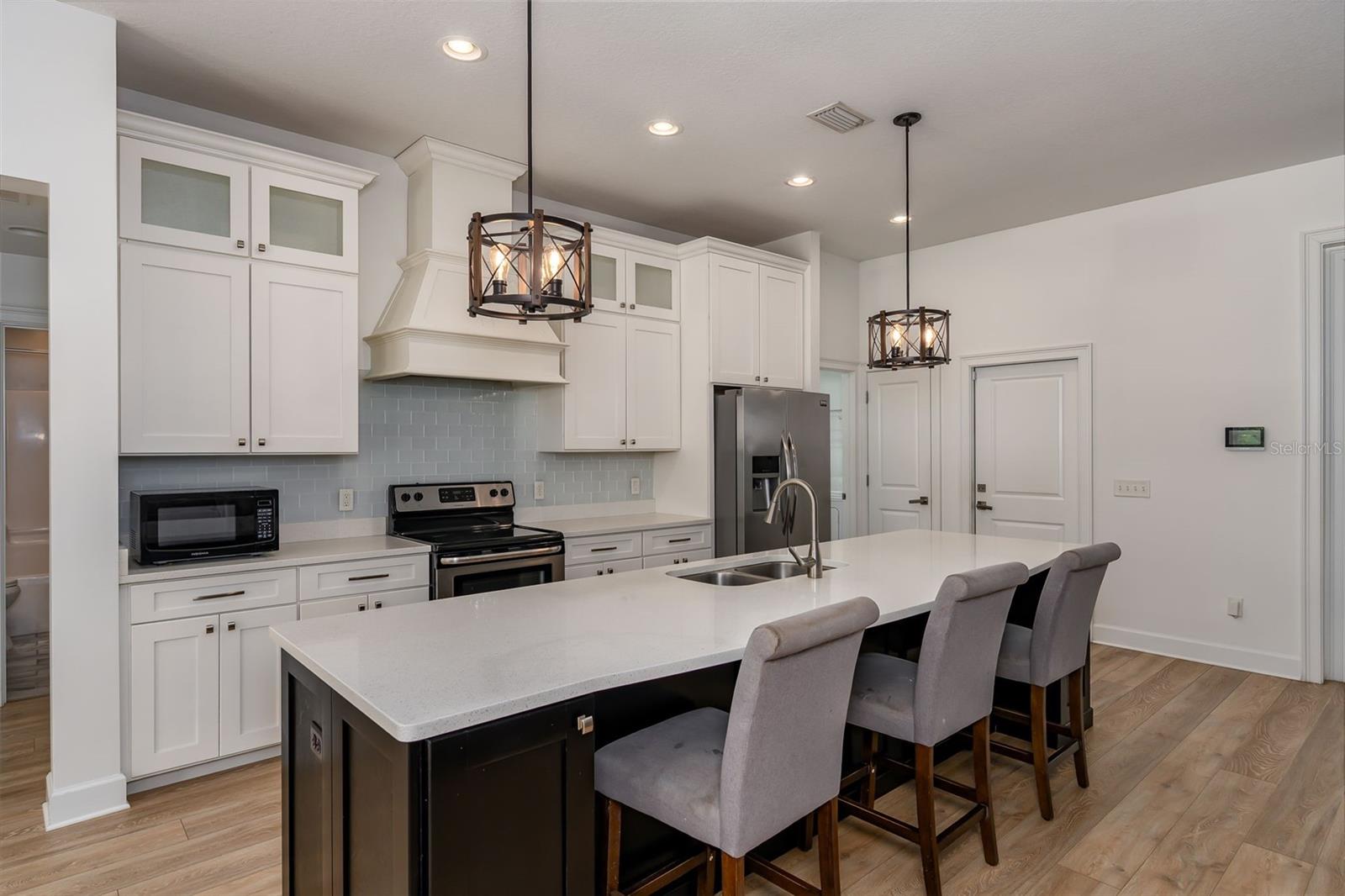 410 SW SILVER PALM DR, LAKE CITY, FL, 32024