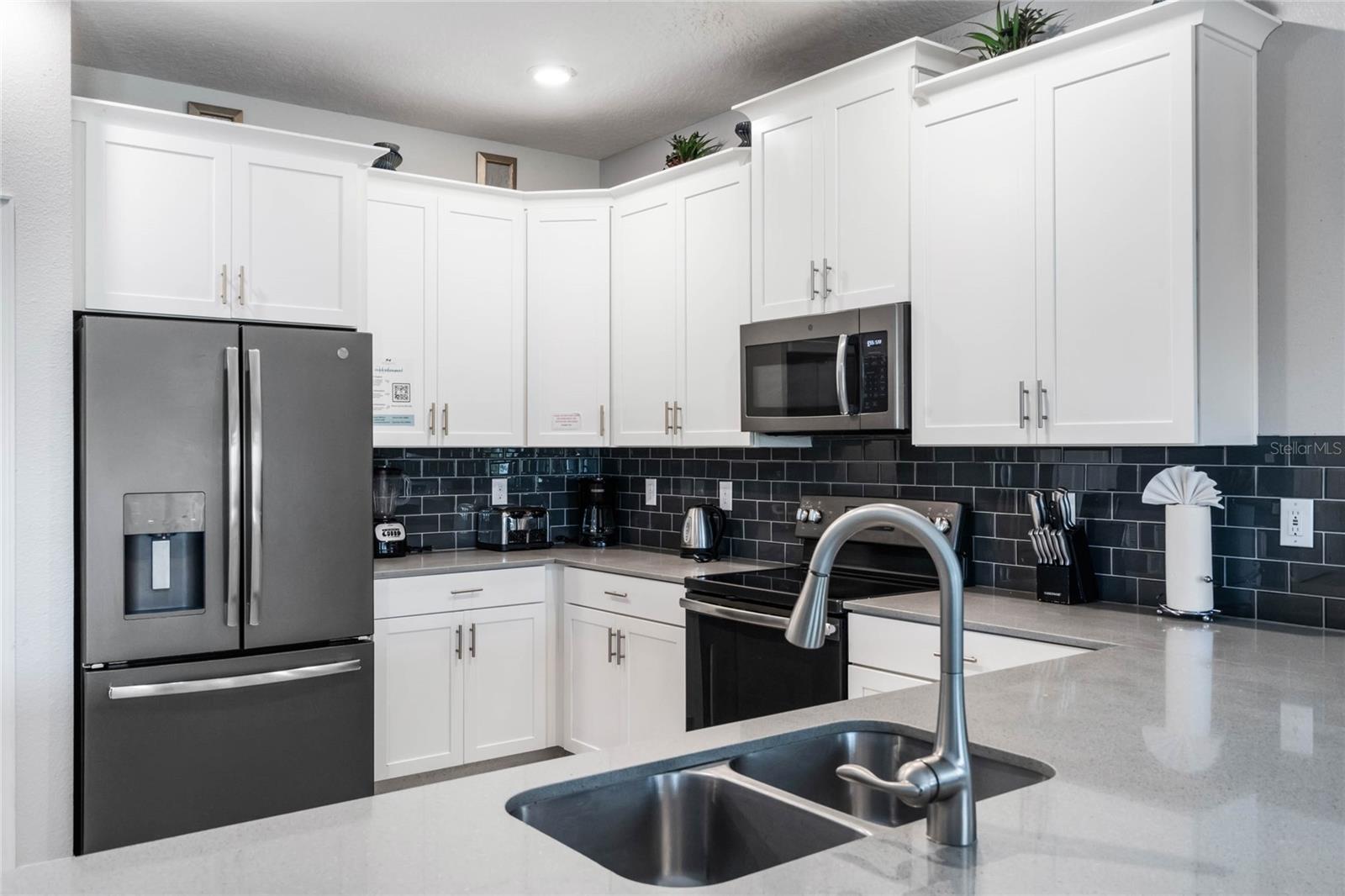 601 PEBBLE BEACH DR, DAVENPORT, FL, 33896