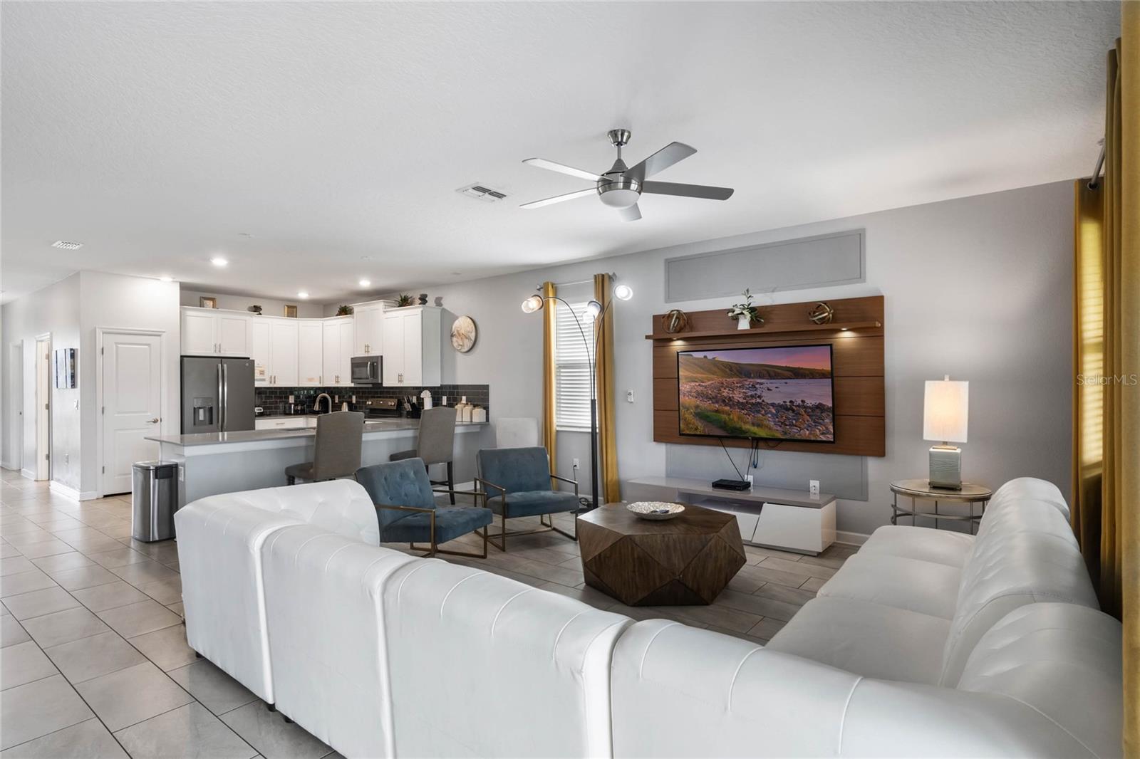 601 PEBBLE BEACH DR, DAVENPORT, FL, 33896
