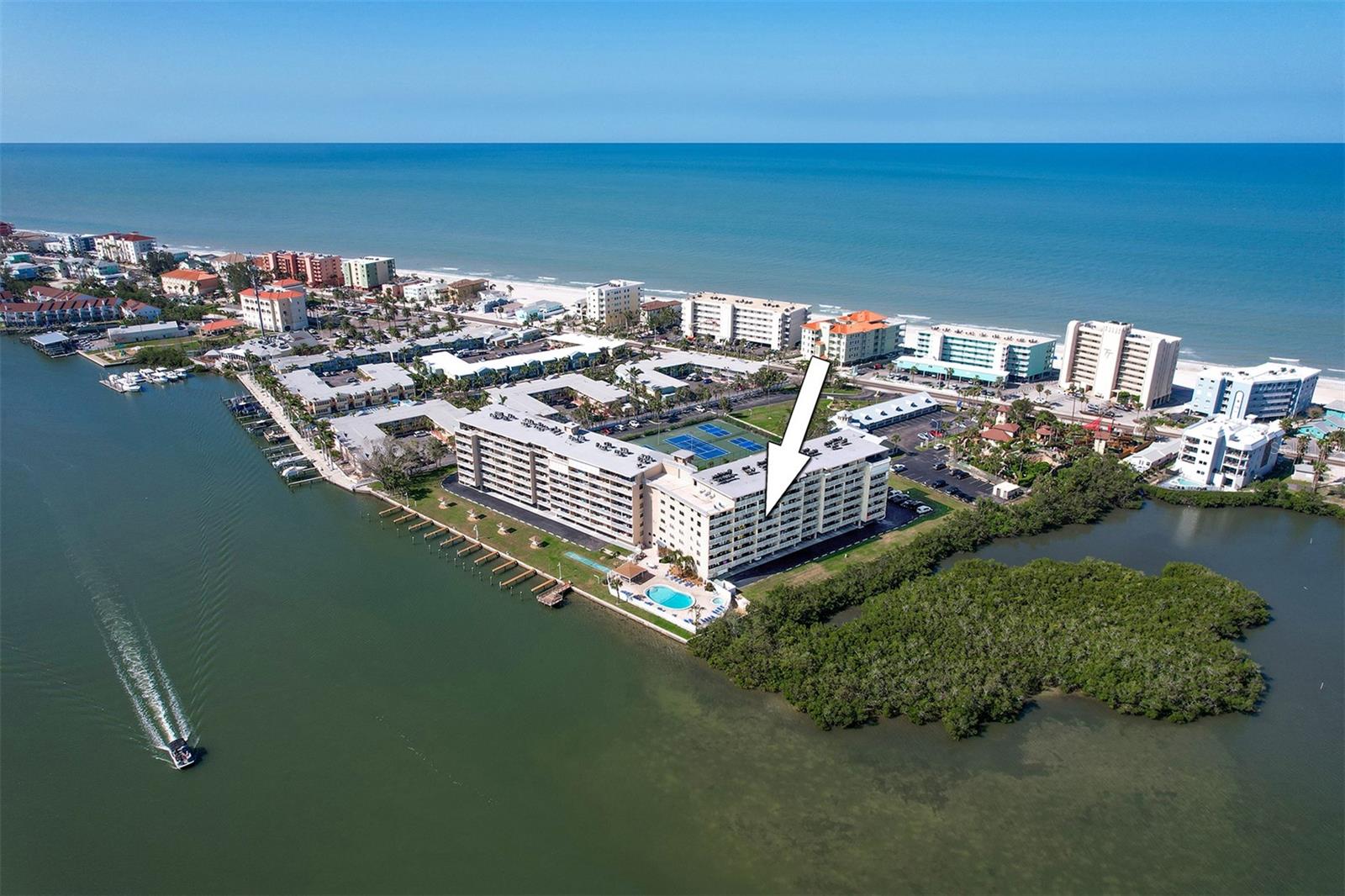 19451 GULF BLVD #506, INDIAN SHORES, FL, 33785