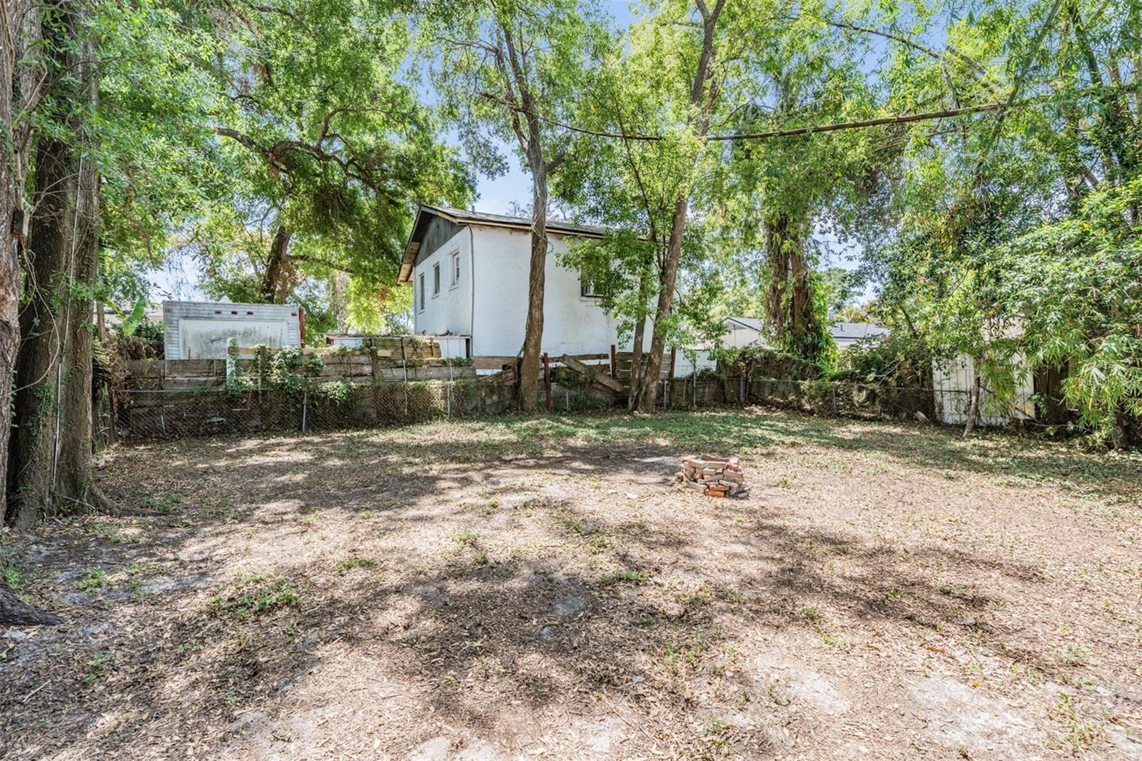 805 E ELM ST, TAMPA, FL, 33604