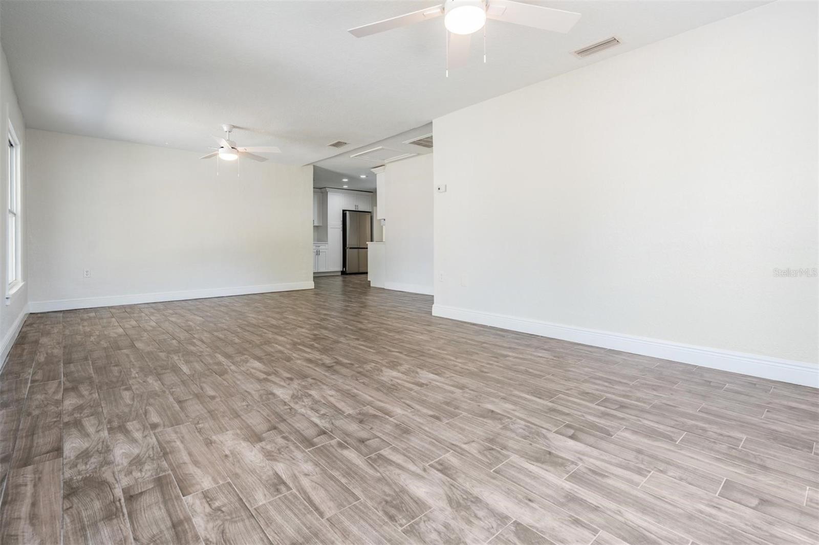 805 E ELM ST, TAMPA, FL, 33604