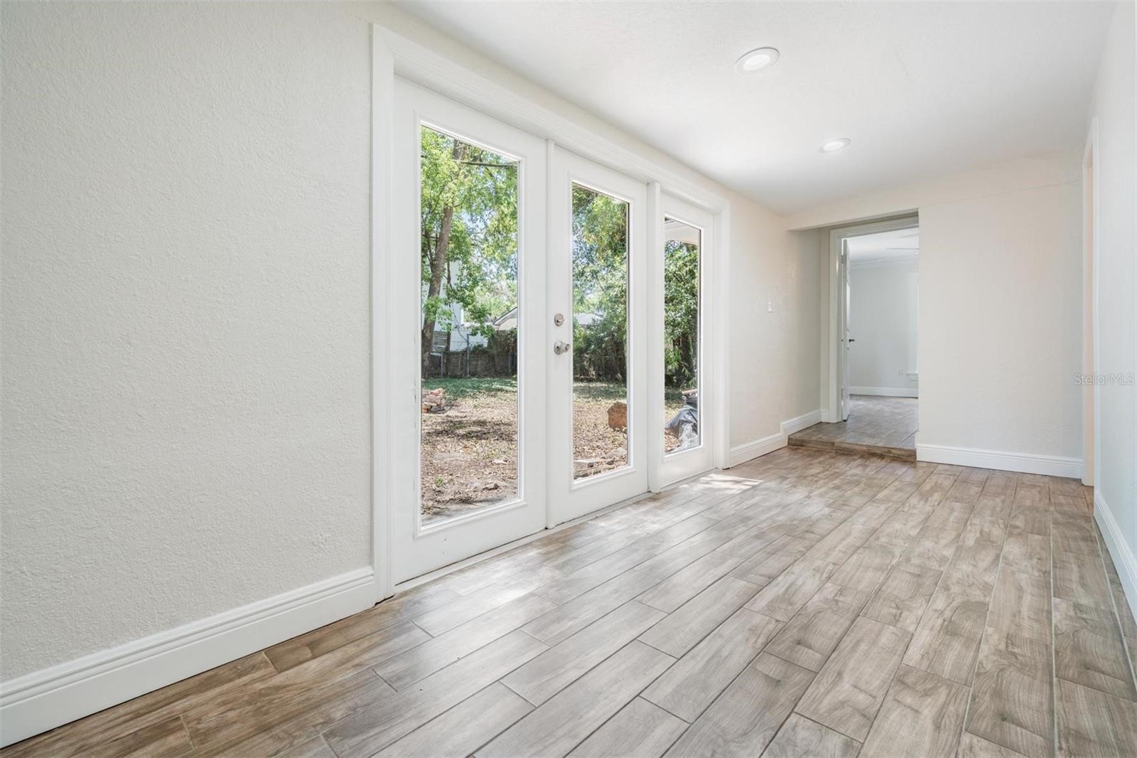 805 E ELM ST, TAMPA, FL, 33604