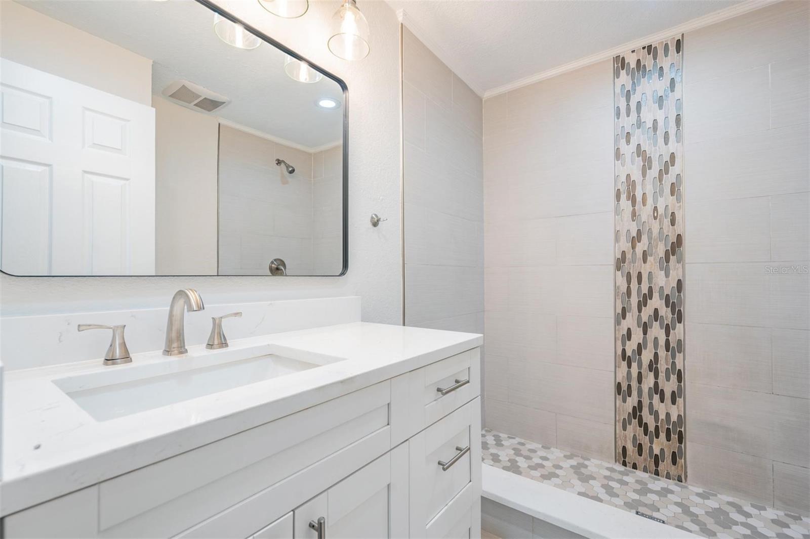 805 E ELM ST, TAMPA, FL, 33604