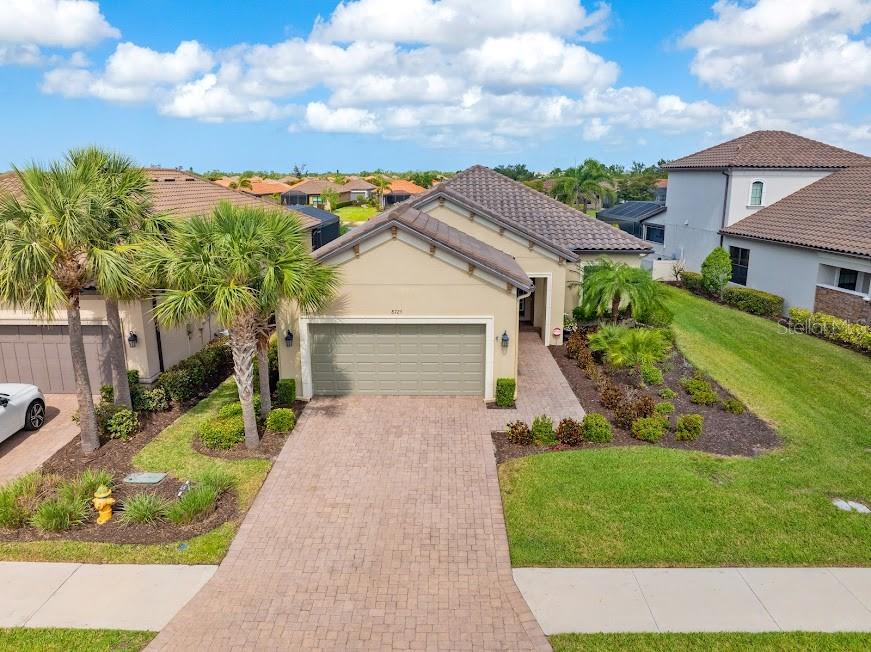 8725 AMARETTO AVE, SARASOTA, FL, 34238