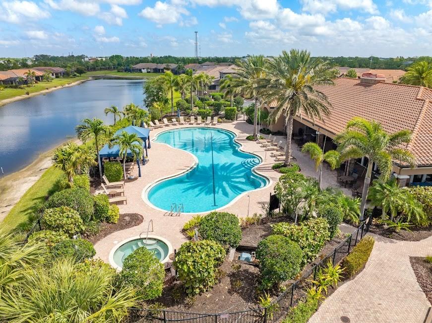 8725 AMARETTO AVE, SARASOTA, FL, 34238