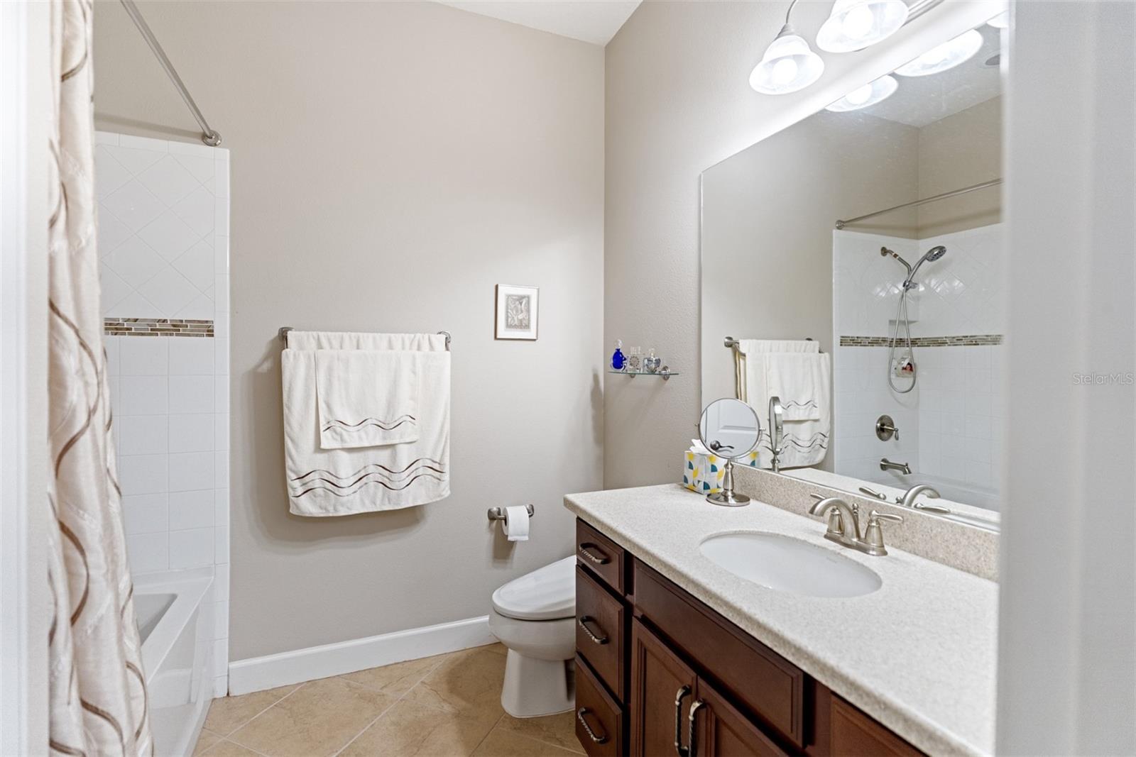 8725 AMARETTO AVE, SARASOTA, FL, 34238