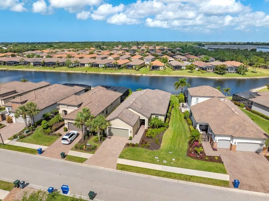 8725 AMARETTO AVE, SARASOTA, FL, 34238