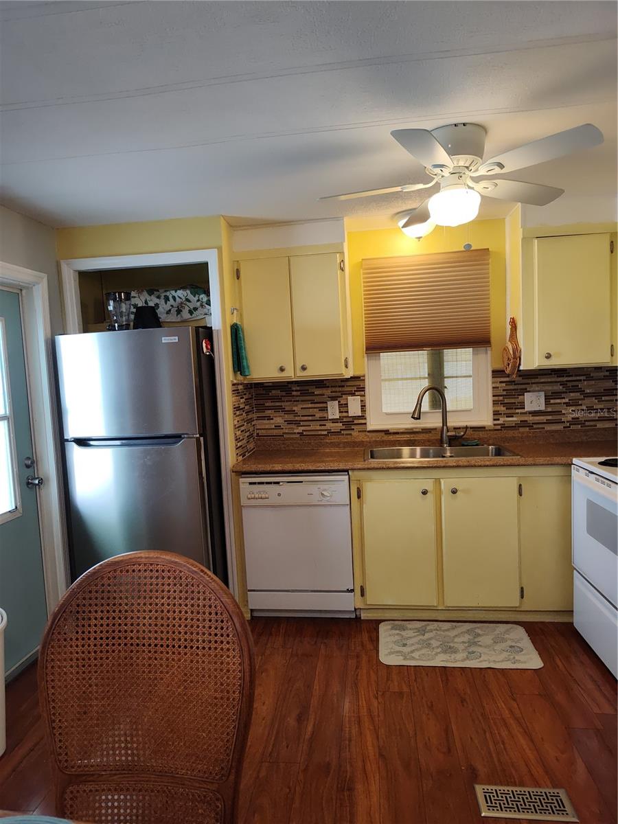 4715 BURNEY DR, HOLIDAY, FL, 34690