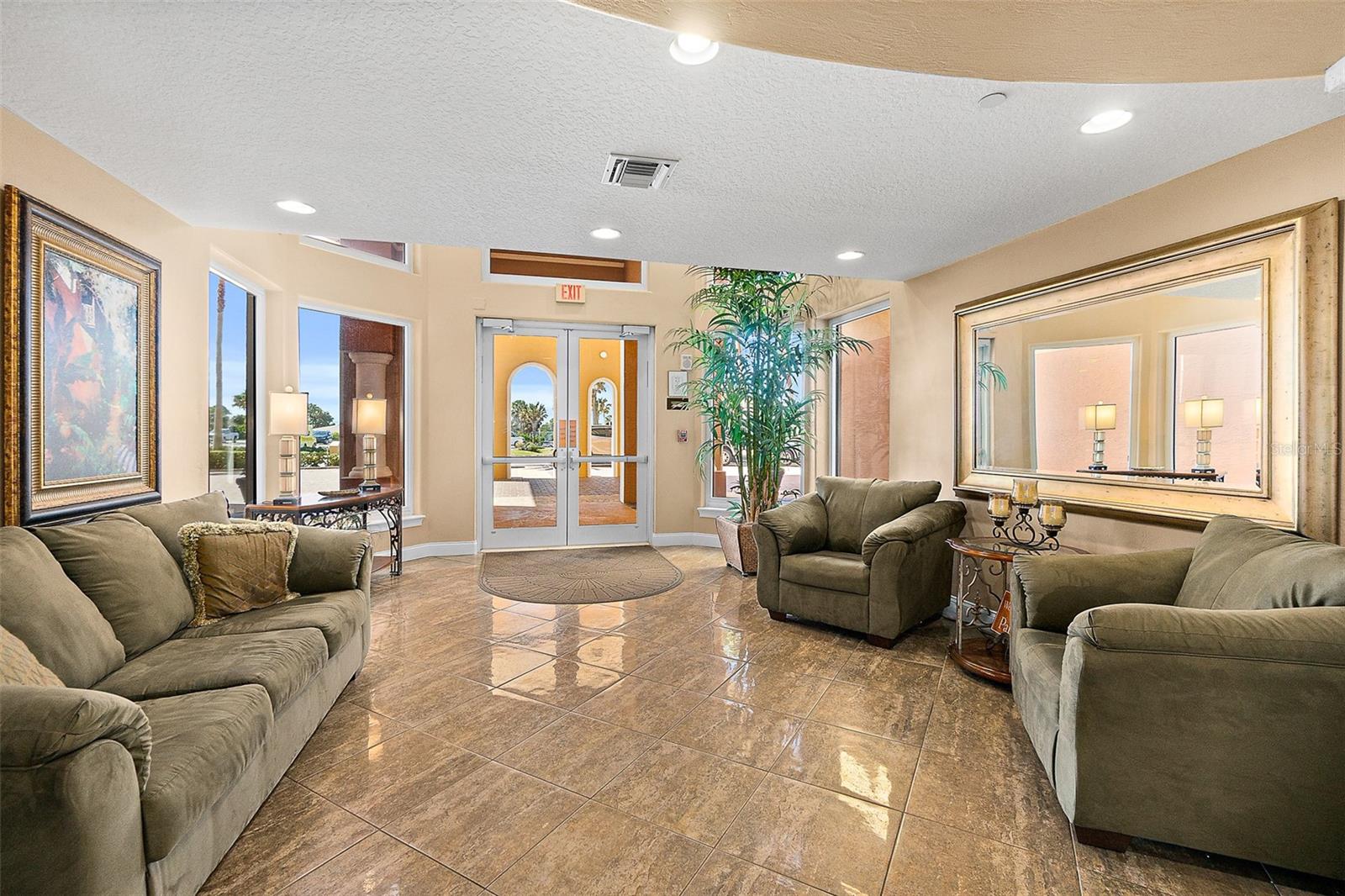 3245 S ATLANTIC AVE #304, DAYTONA BEACH SHORES, FL, 32118