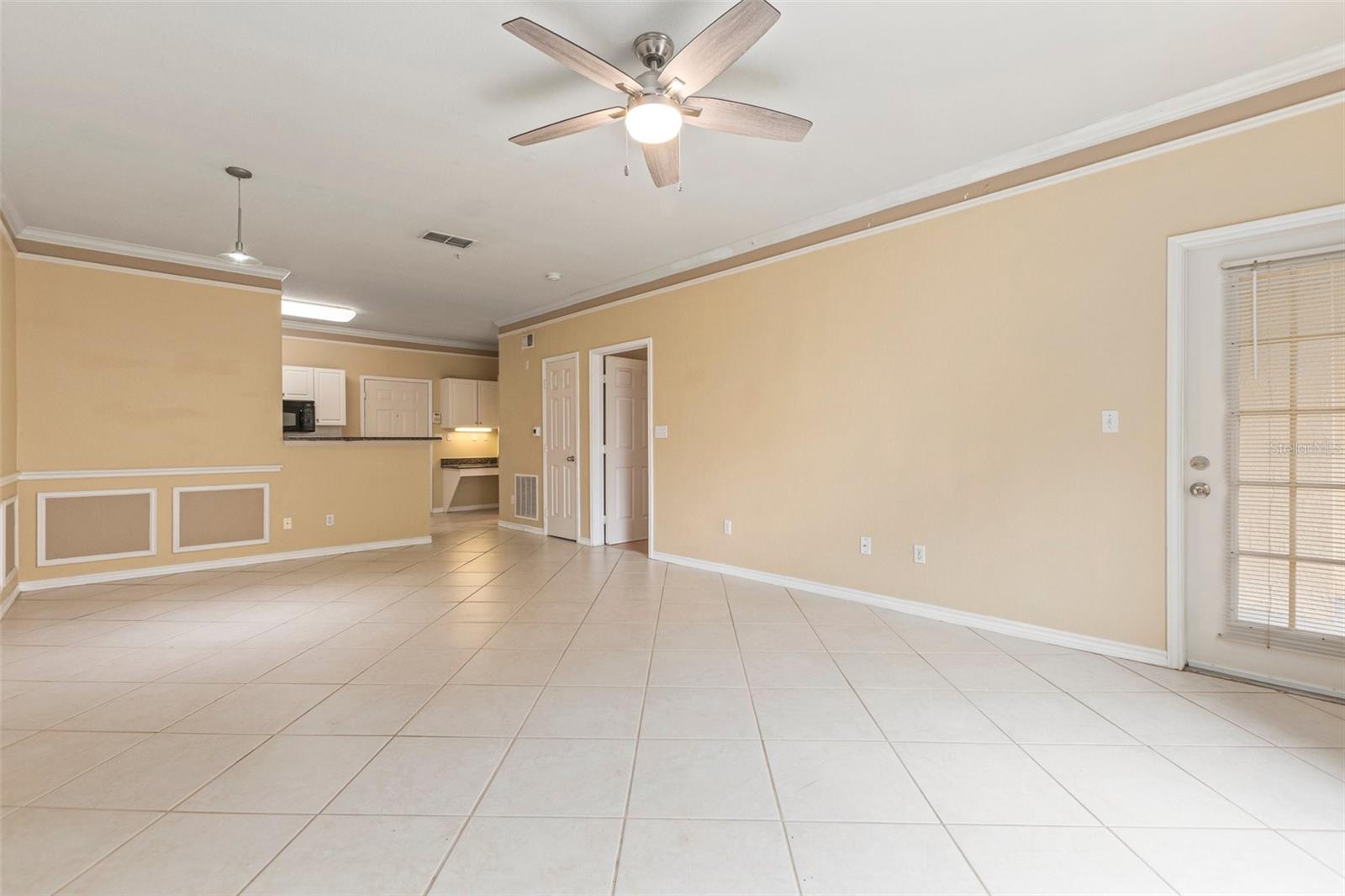 4305 BAYSIDE VILLAGE DR #104, TAMPA, FL, 33615