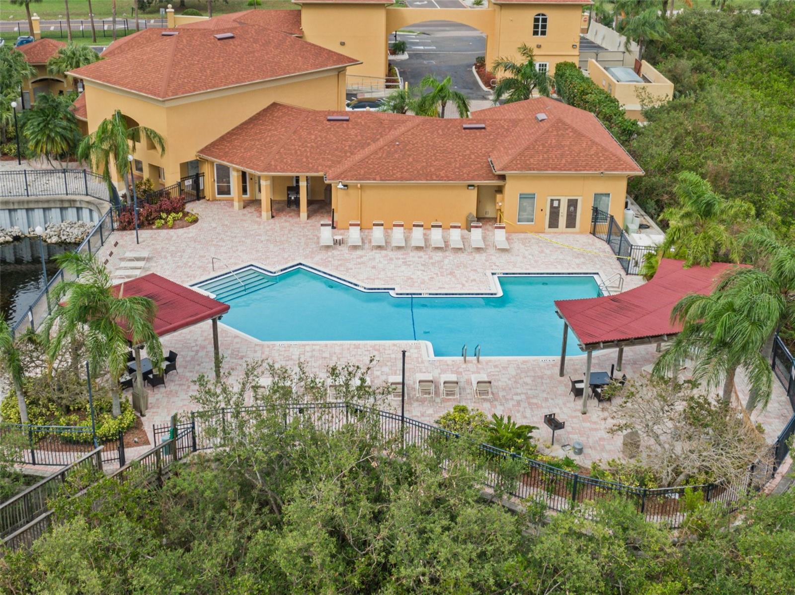 4305 BAYSIDE VILLAGE DR #104, TAMPA, FL, 33615