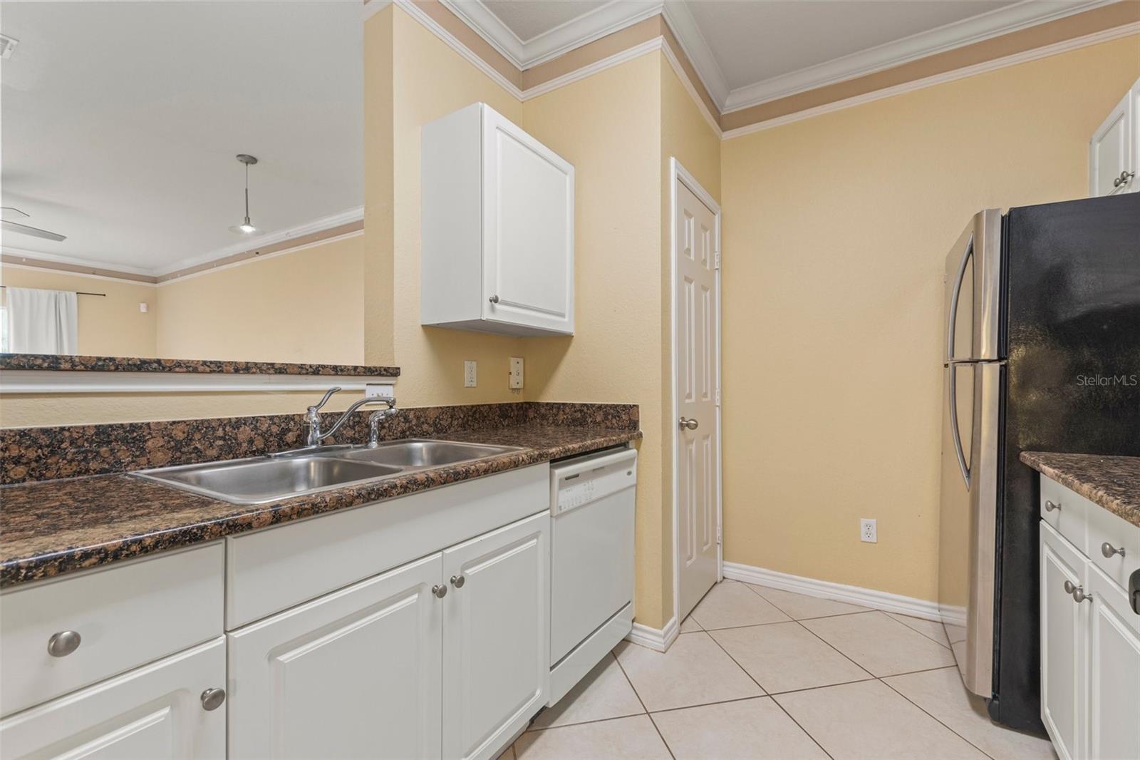 4305 BAYSIDE VILLAGE DR #104, TAMPA, FL, 33615
