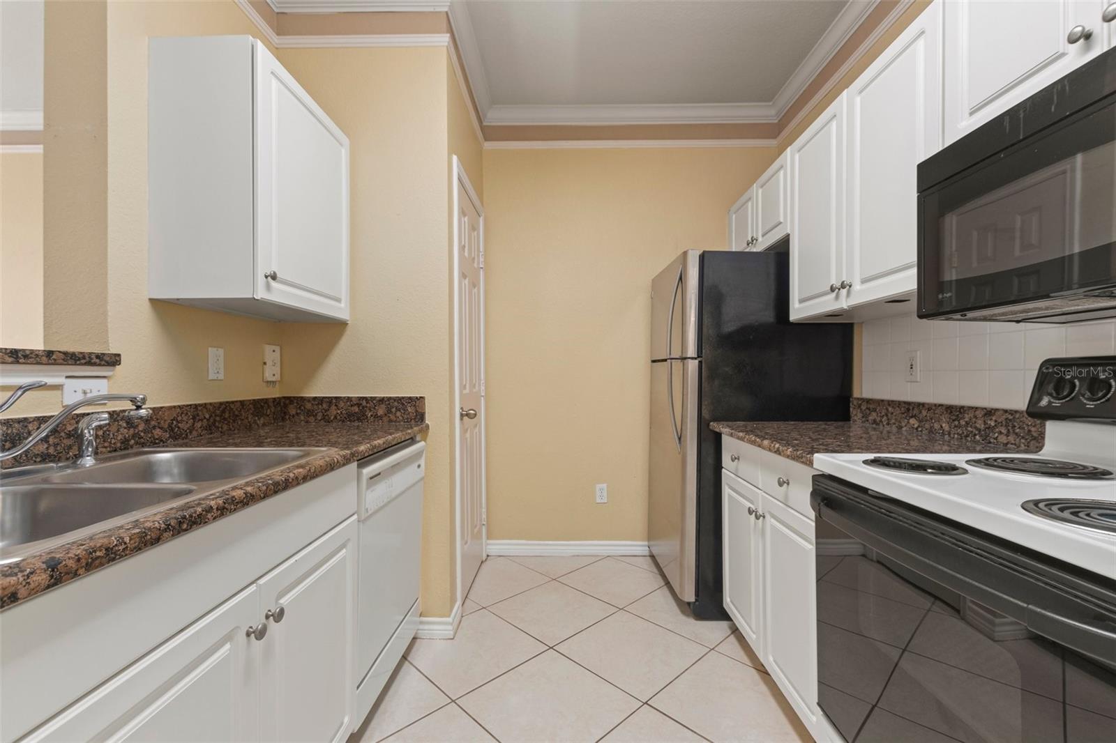 4305 BAYSIDE VILLAGE DR #104, TAMPA, FL, 33615