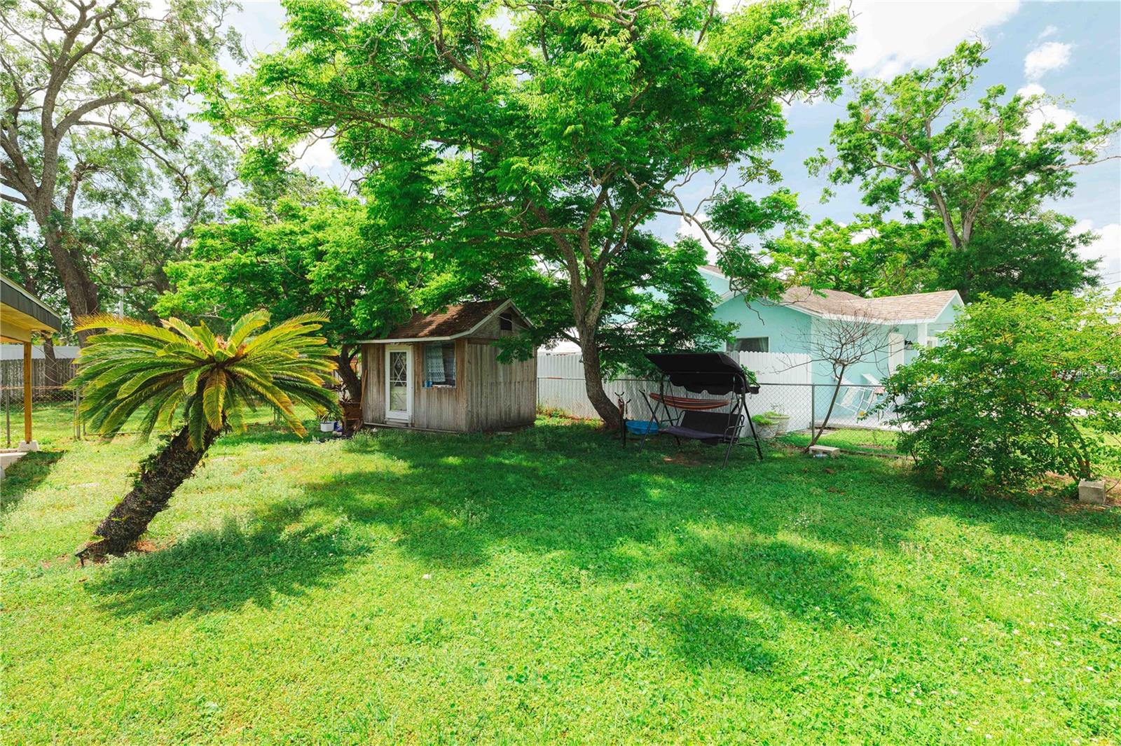 2620 W IDLEWILD, TAMPA, FL, 33614