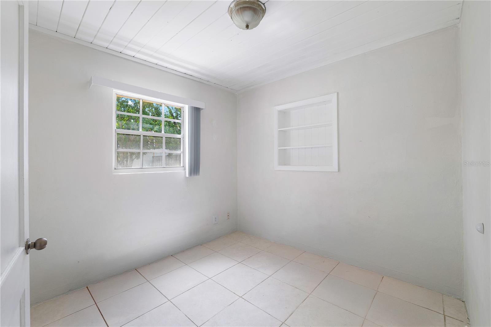 2620 W IDLEWILD, TAMPA, FL, 33614