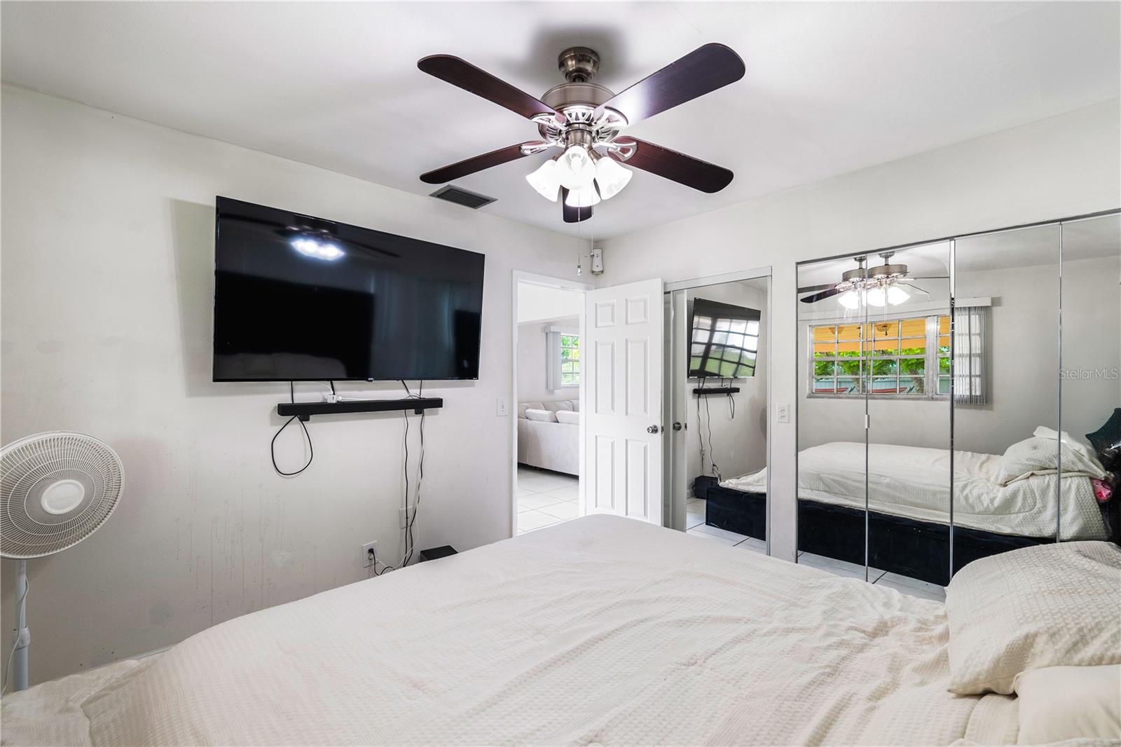 2620 W IDLEWILD, TAMPA, FL, 33614