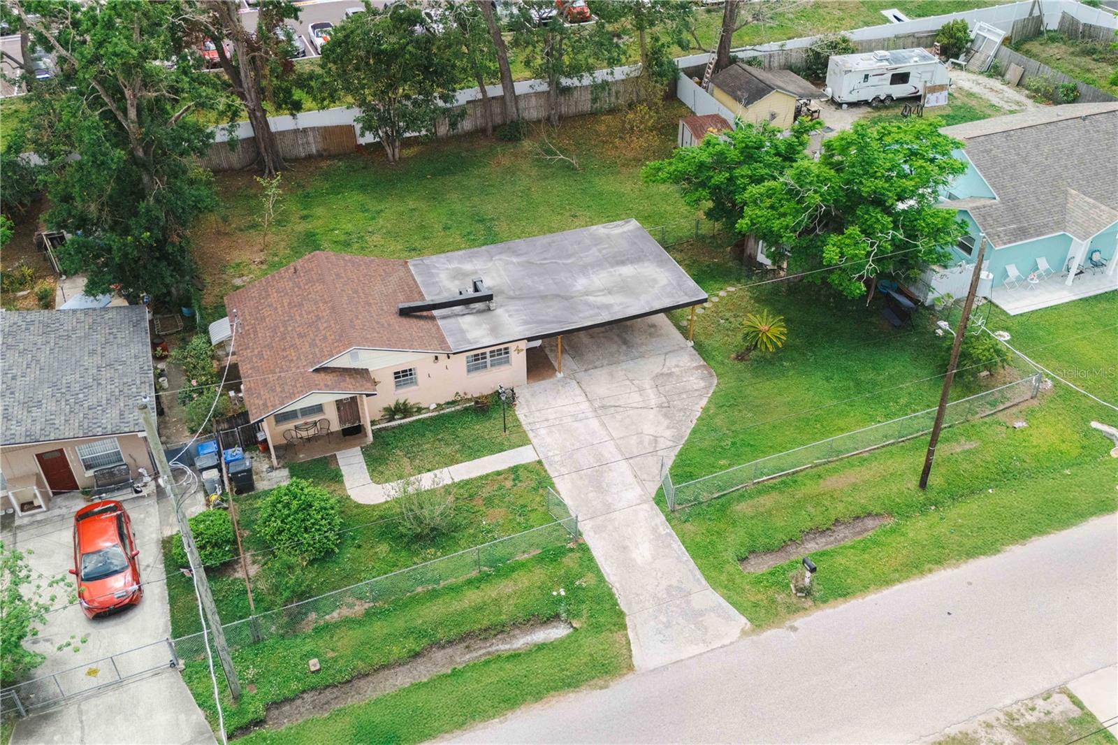 2620 W IDLEWILD, TAMPA, FL, 33614