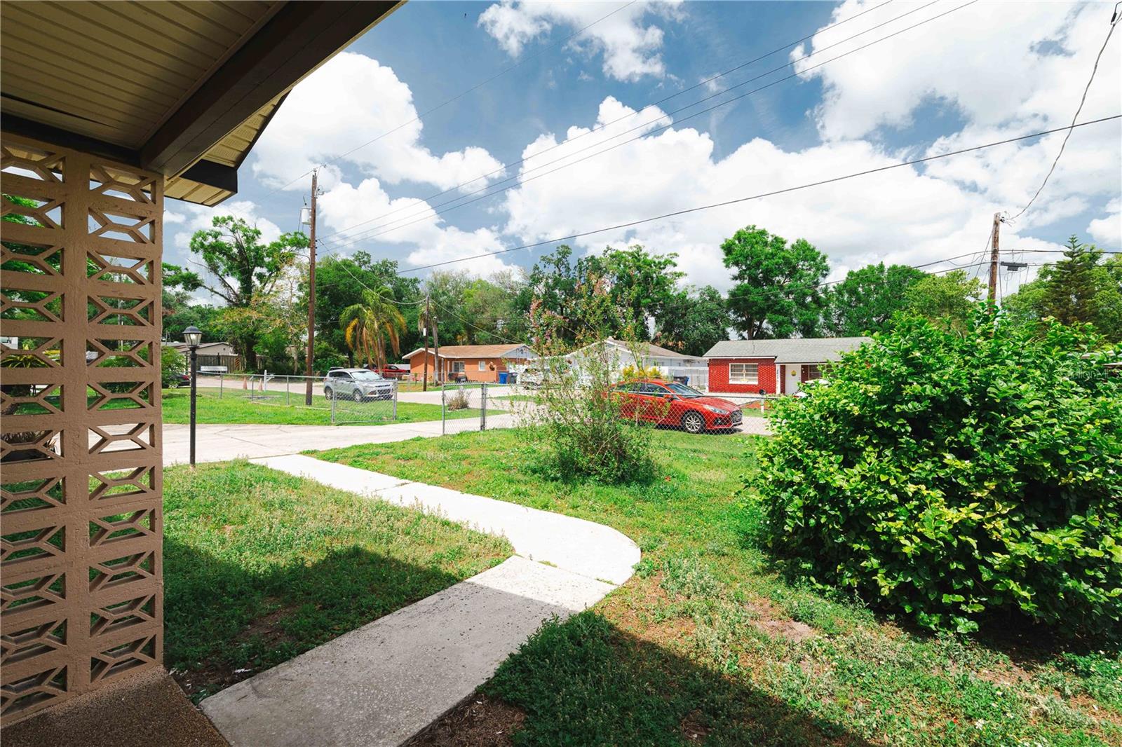2620 W IDLEWILD, TAMPA, FL, 33614