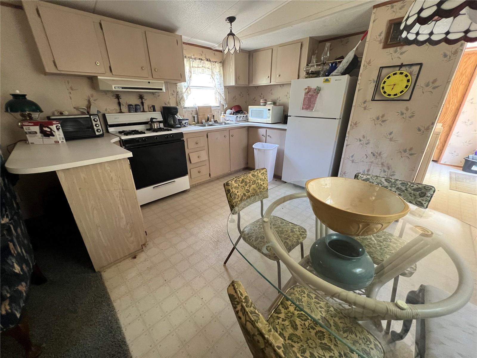 115 COUNTRY LIVING CIR, MELROSE, FL, 32666