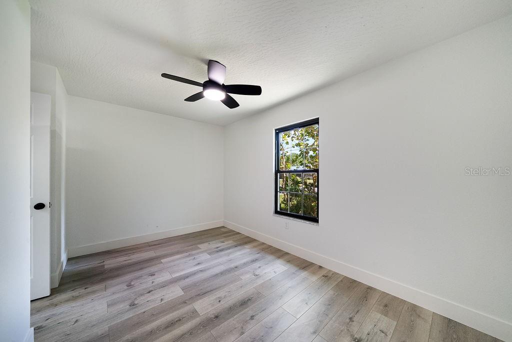 682 DE GROODT RD SW, PALM BAY, FL, 32908