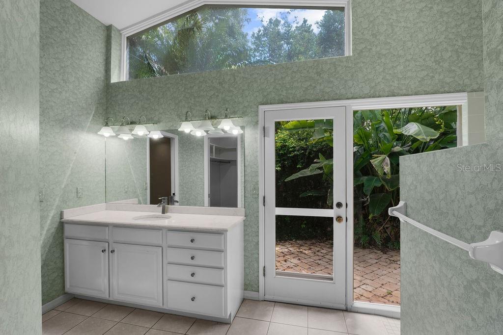 652 FOREST CV, OVIEDO, FL, 32765