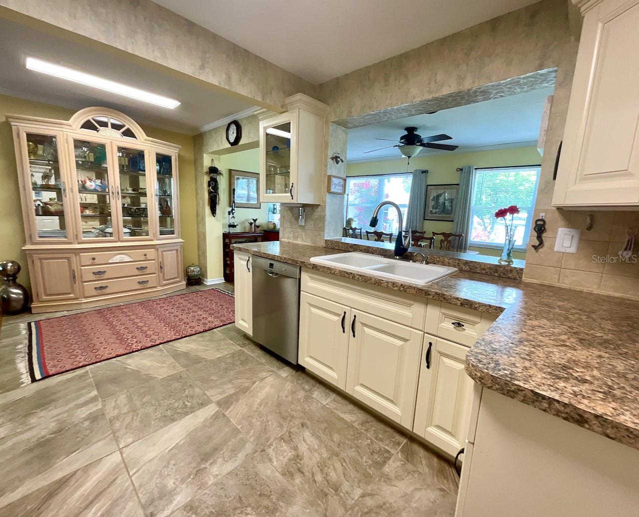 3890 MAINLANDS BLVD N, PINELLAS PARK, FL, 33782