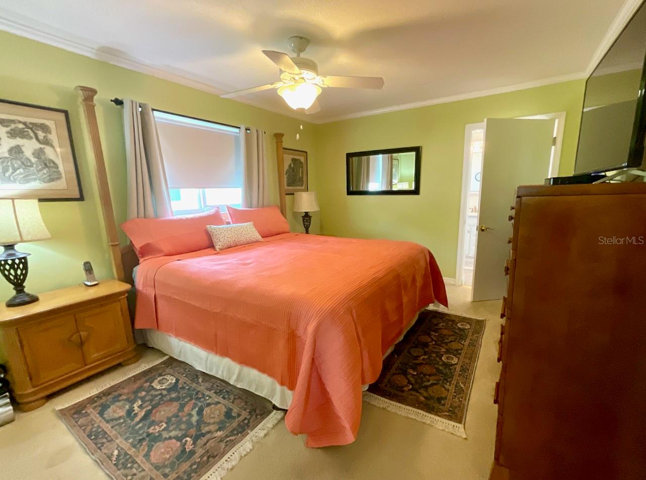 3890 MAINLANDS BLVD N, PINELLAS PARK, FL, 33782